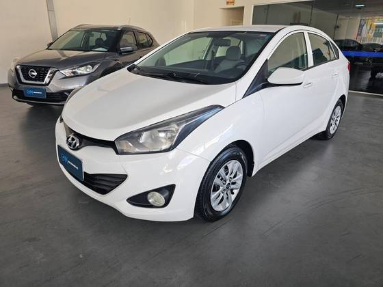 HYUNDAI HB20S 1.0 COMFORT PLUS 12V FLEX 4P MANUAL HYUNDAI HB20S 1.0 COMFORT PLUS 12V FLEX 4P MANUAL